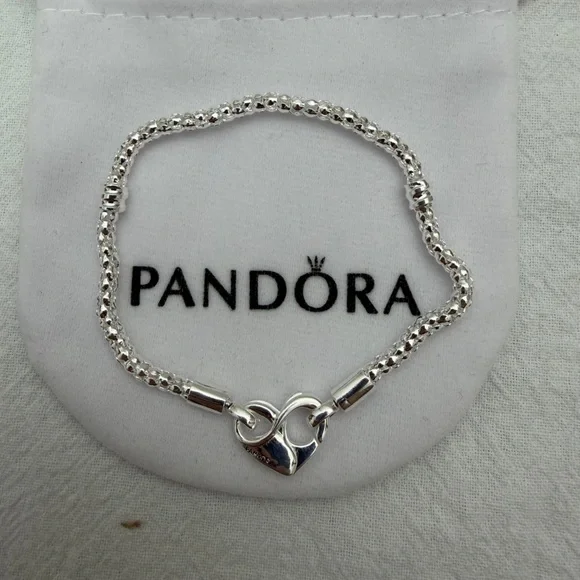Pandora Moments Studded Chain Bracelet Size 7.5 Wrist Size 6.7 in - Picture 4 of 8